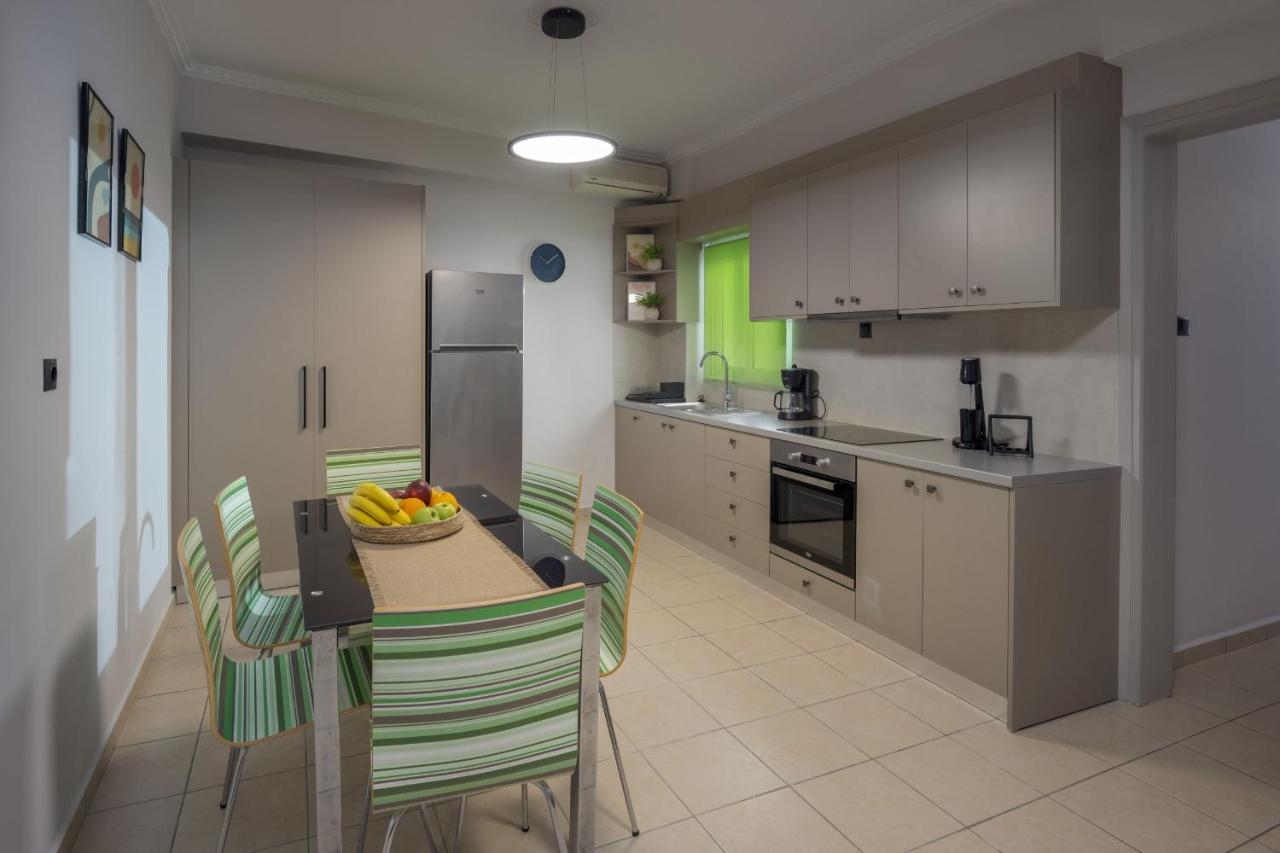 Aleksa Central By Estia Apartment Ираклио Екстериор снимка
